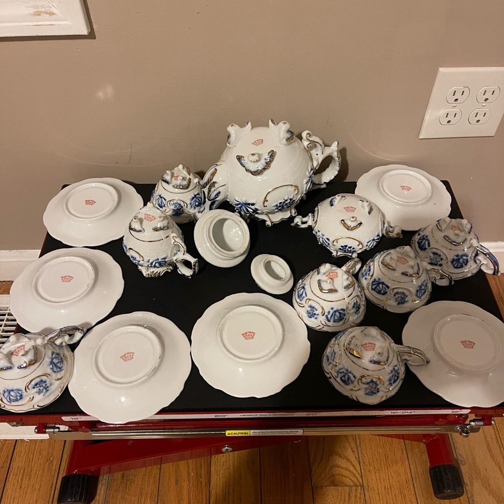 Royal Vienna Fine Porcelain Tea Set Blue White Gold China Wow Antique VTG Rare - Picture 12 of 16